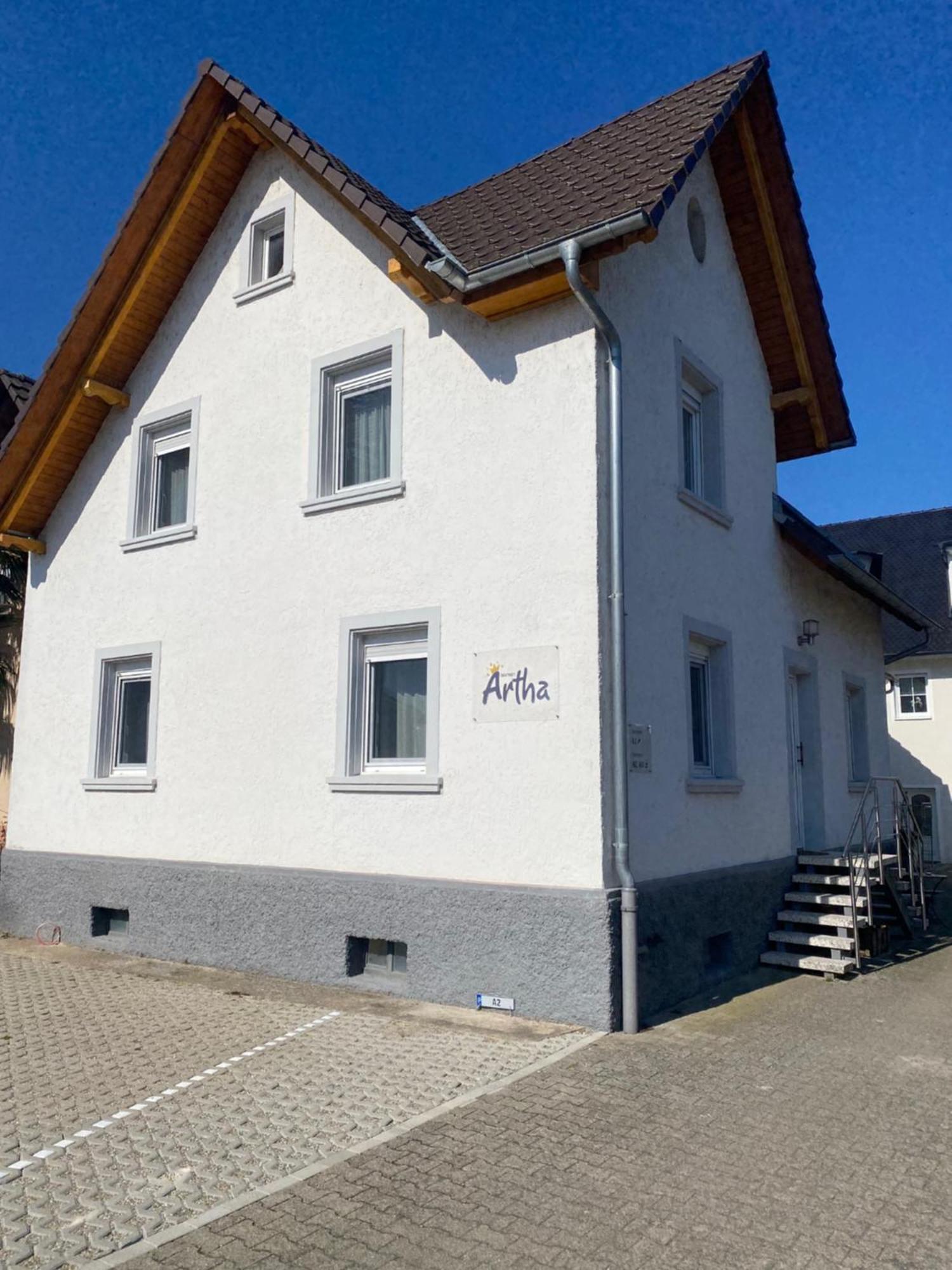 Artha Apartment Руст Екстериор снимка