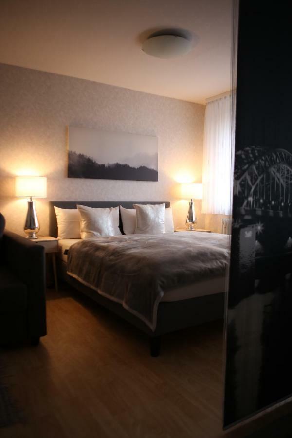 Artha Apartment Руст Екстериор снимка